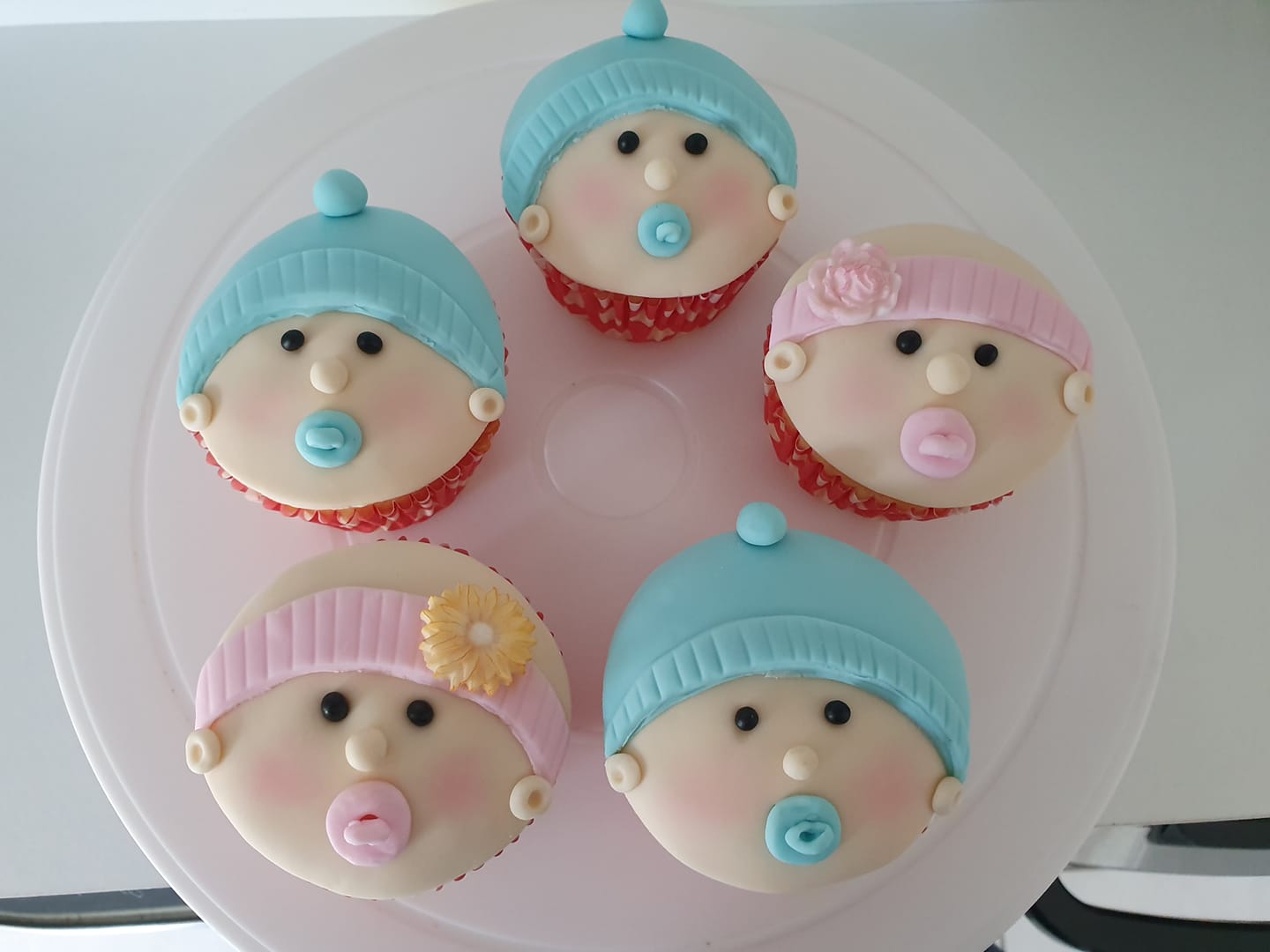 Standard Baby Cupcakes - Baking Bliss
